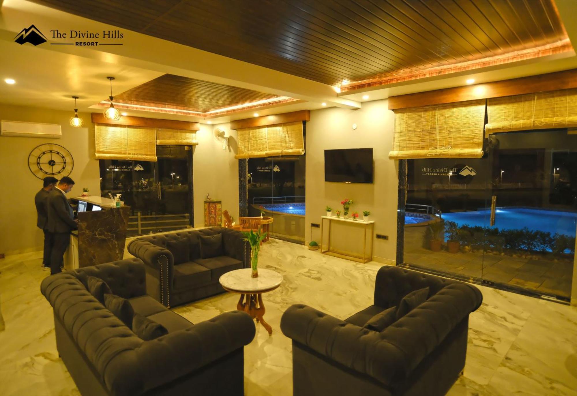 The Divine Hills Resort Nai Luaran gambar