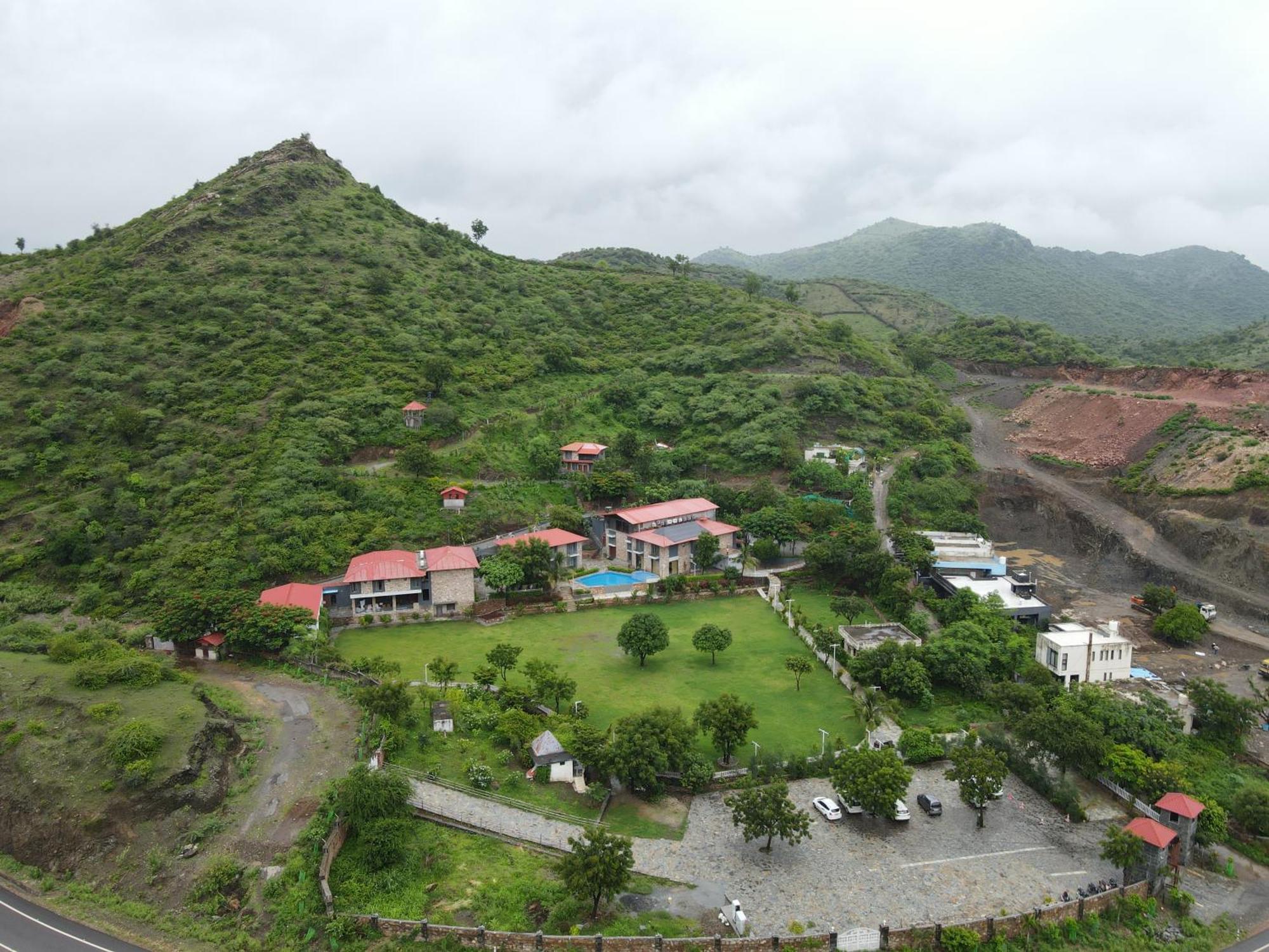 The Divine Hills Resort Nai Luaran gambar